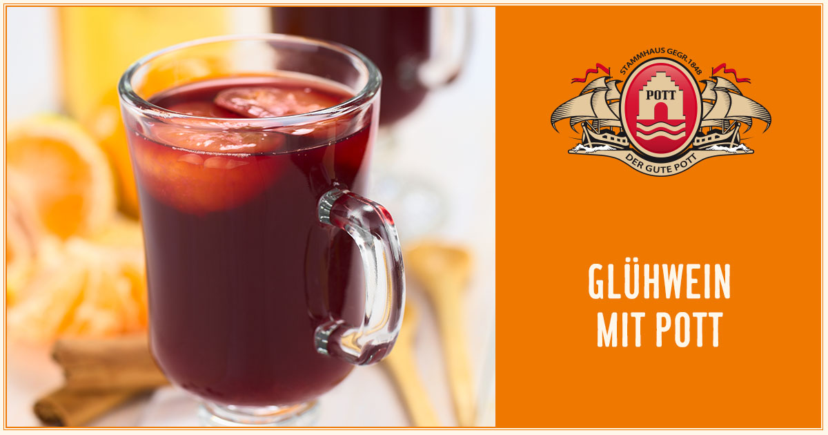 weihnachtlicher-gluehwein-mit-pott.jpg